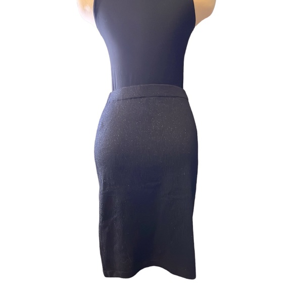 St. John Knit Metallic Knit Pencil Skirt, Black, size 2 - Picture 13 of 14